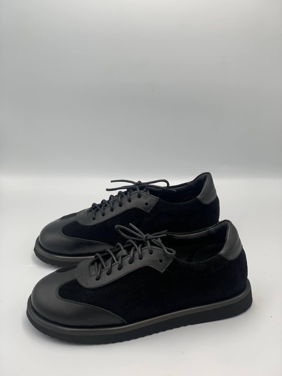 Анатомічні кросівки замшеві CSK6WBLK