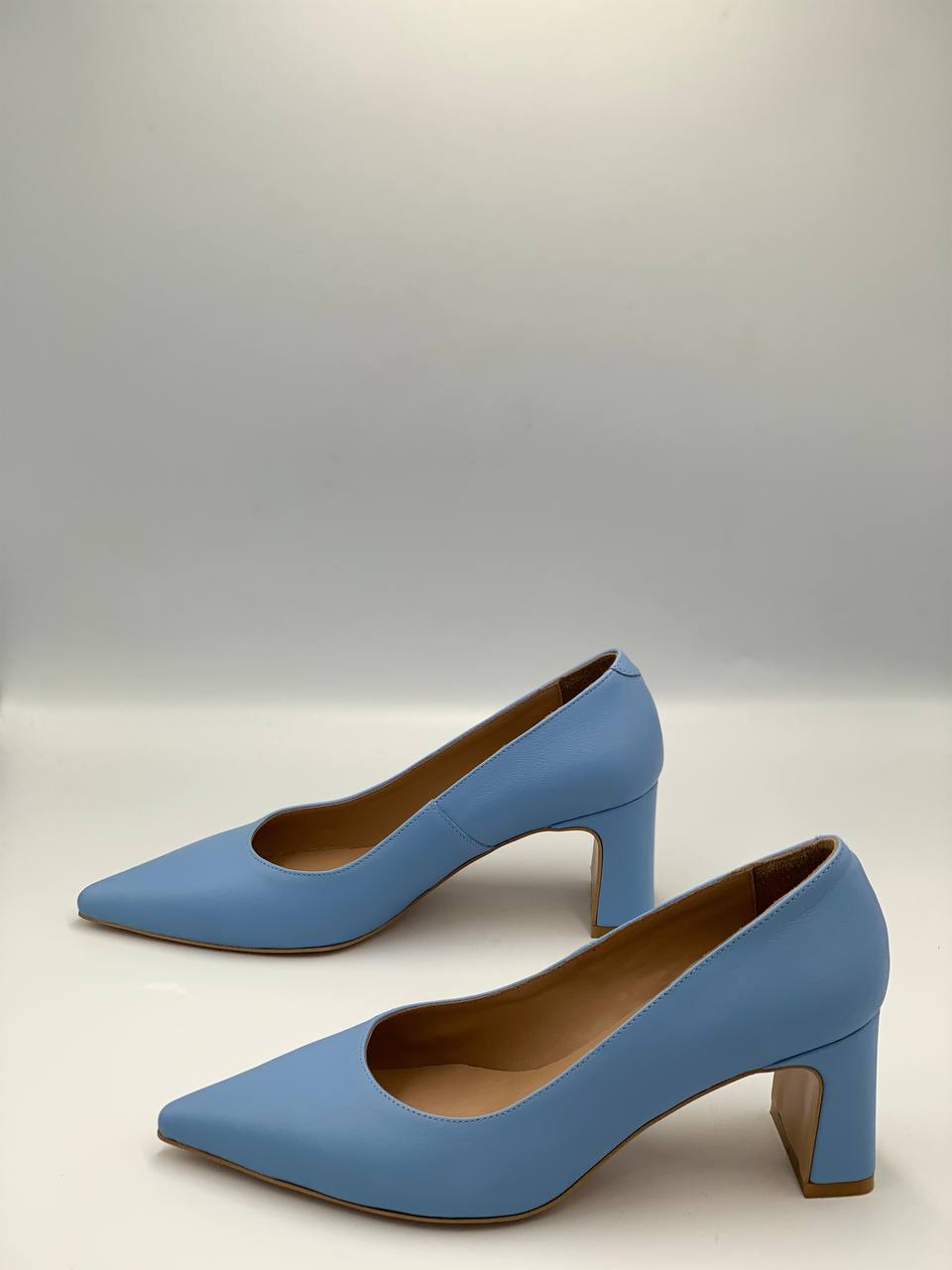 Туфлі-човники шкіряні CSLD56085WBLU