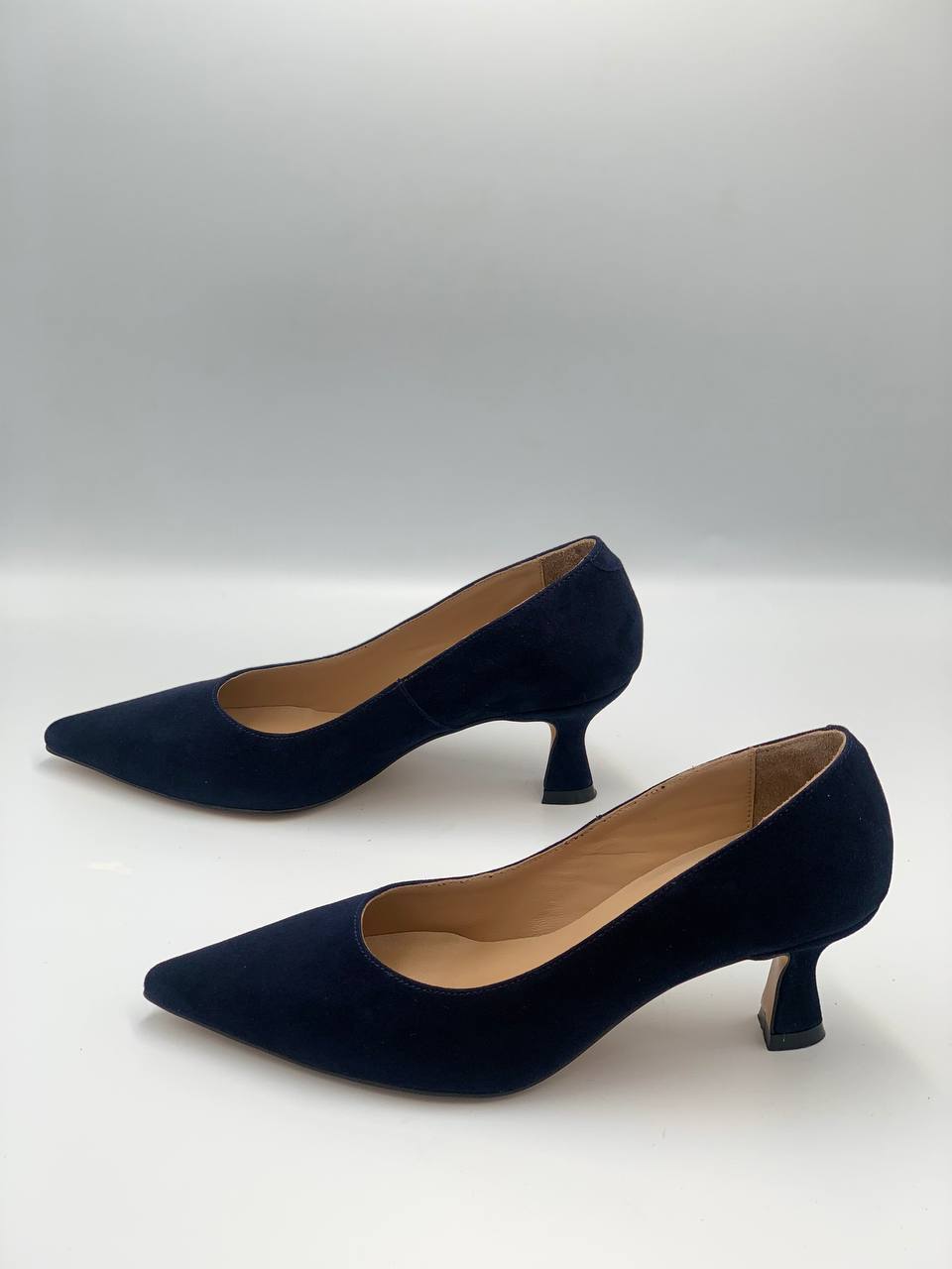 Туфлі-човники з натуральної шкіри велюр CSLD56085WVBLU