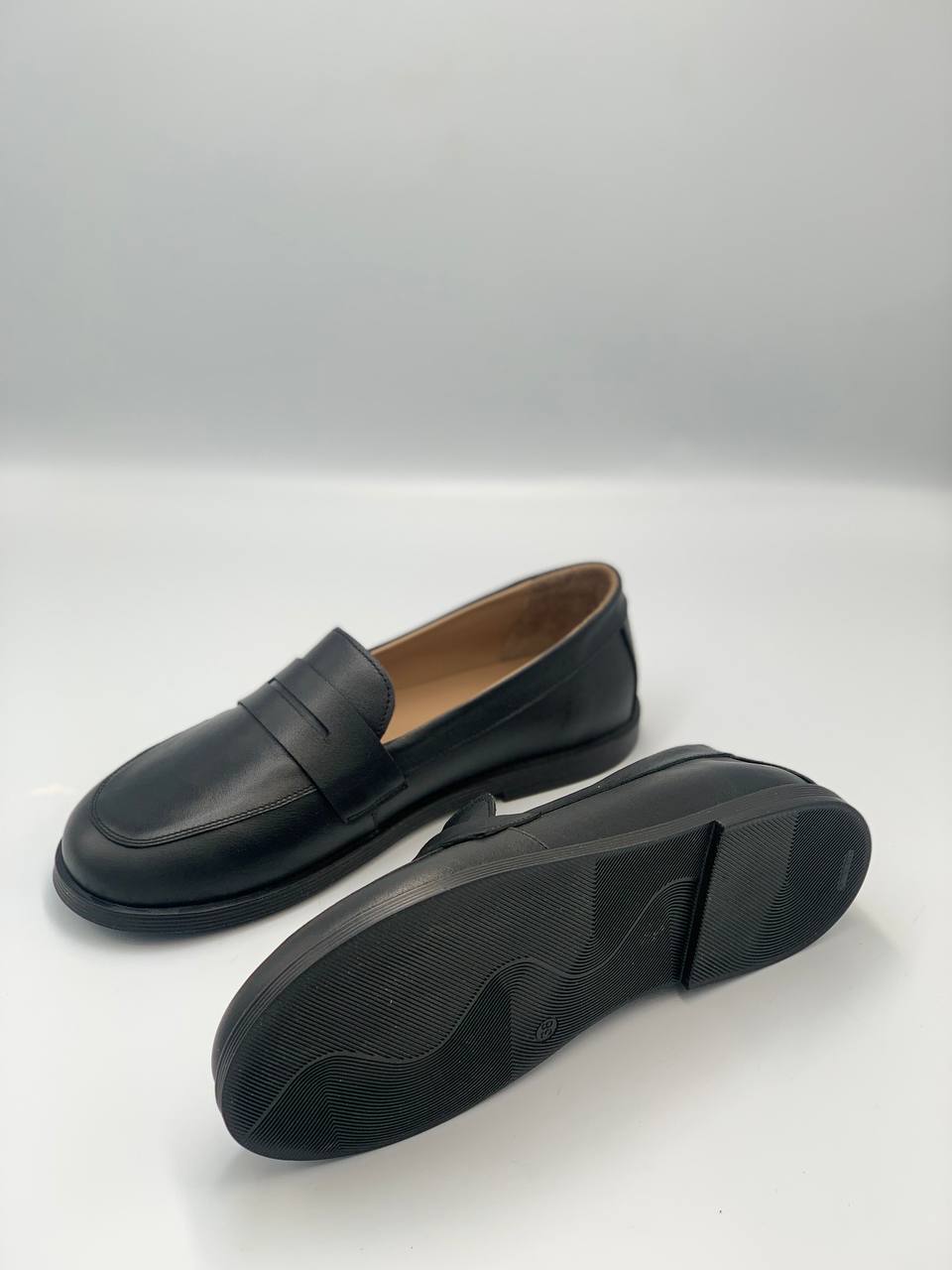 Анатомічні лофери шкіряні CSL6WBLK