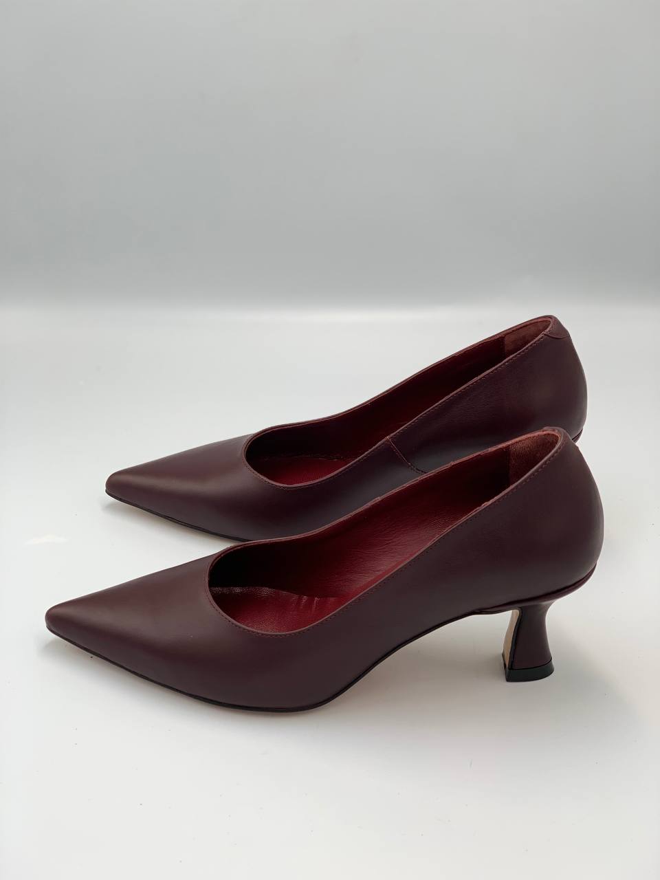 Туфлі-човники шкіряні  CSLD56085WBRD